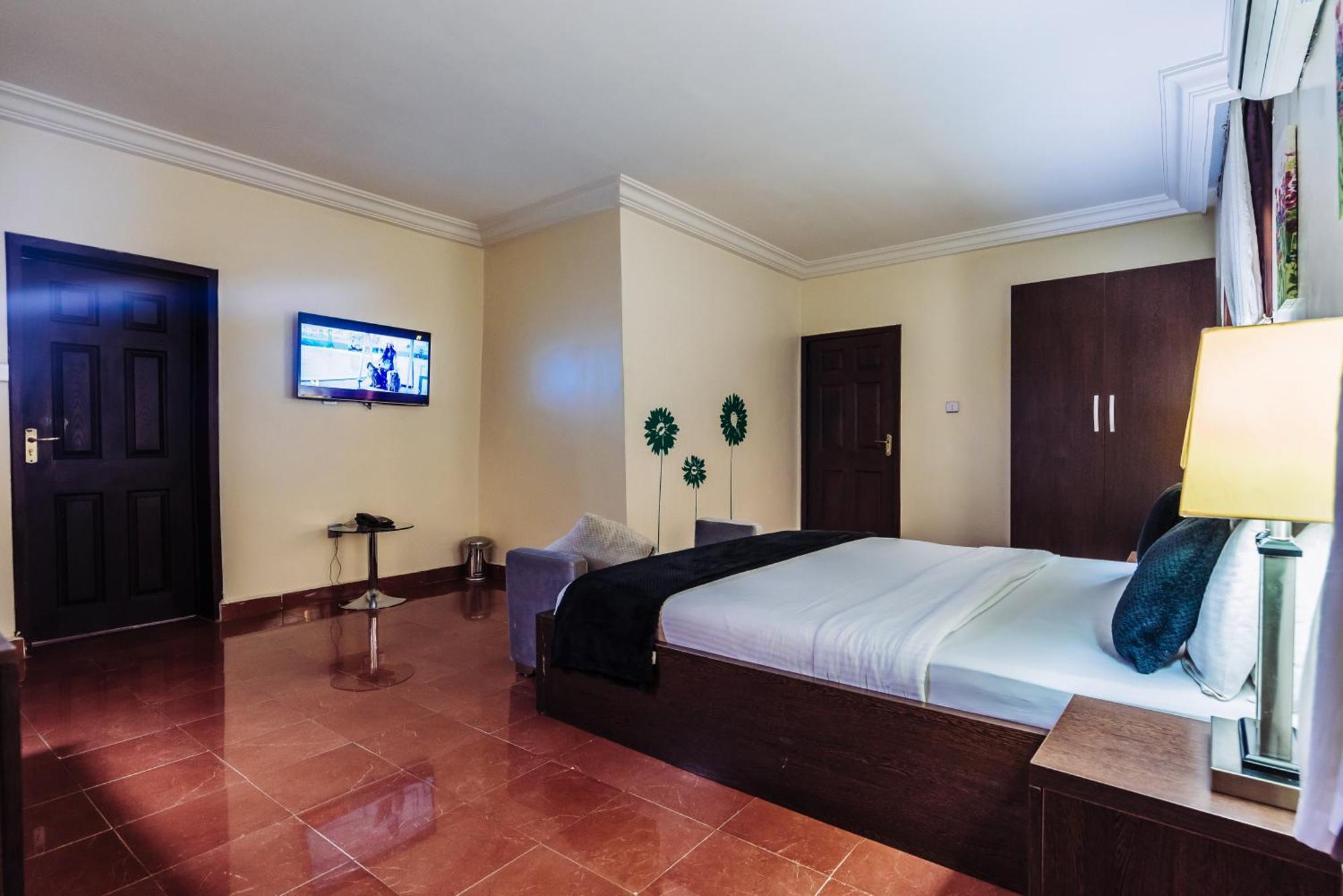 Tranquil Mews Hotel Jabi Экстерьер фото