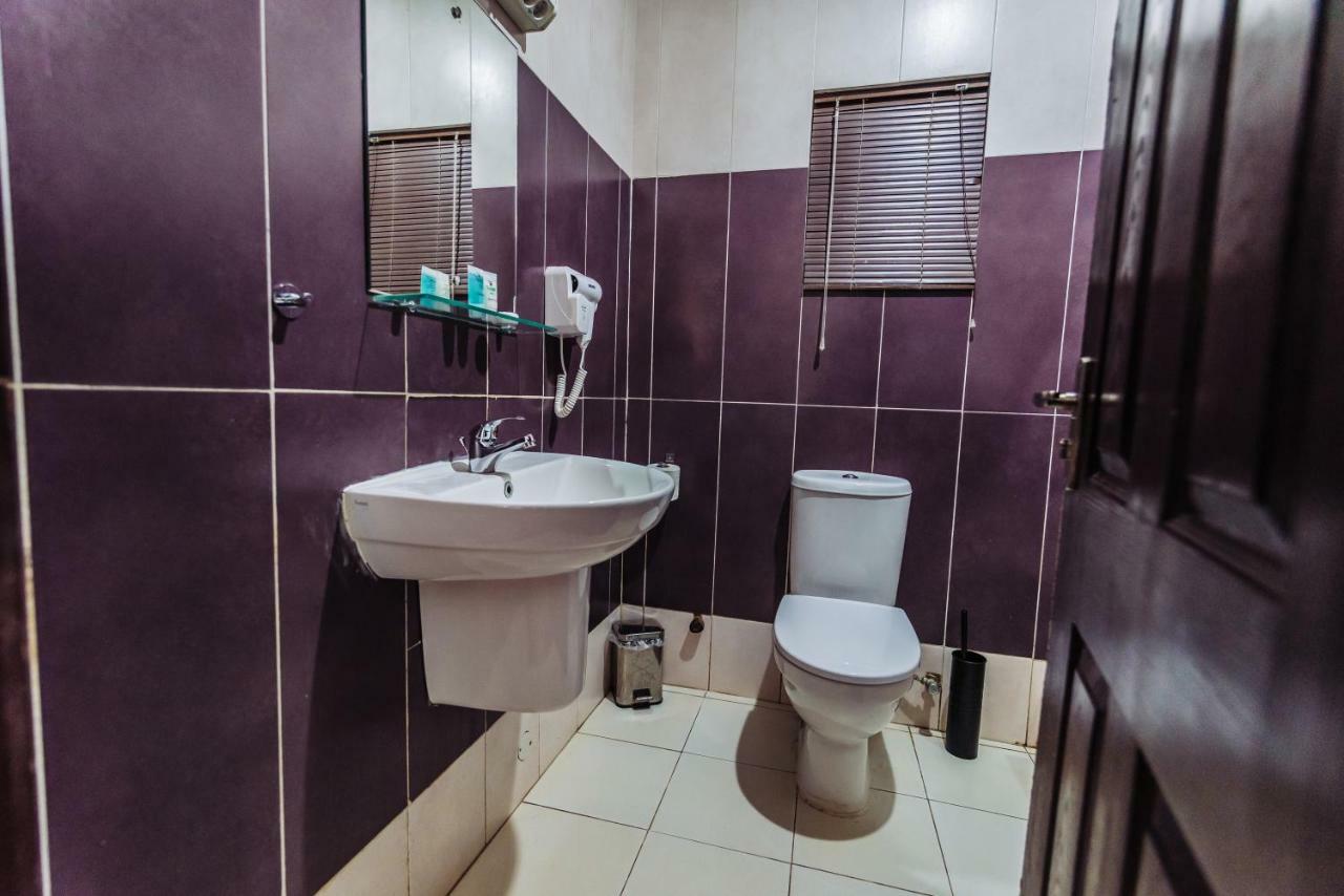 Tranquil Mews Hotel Jabi Экстерьер фото