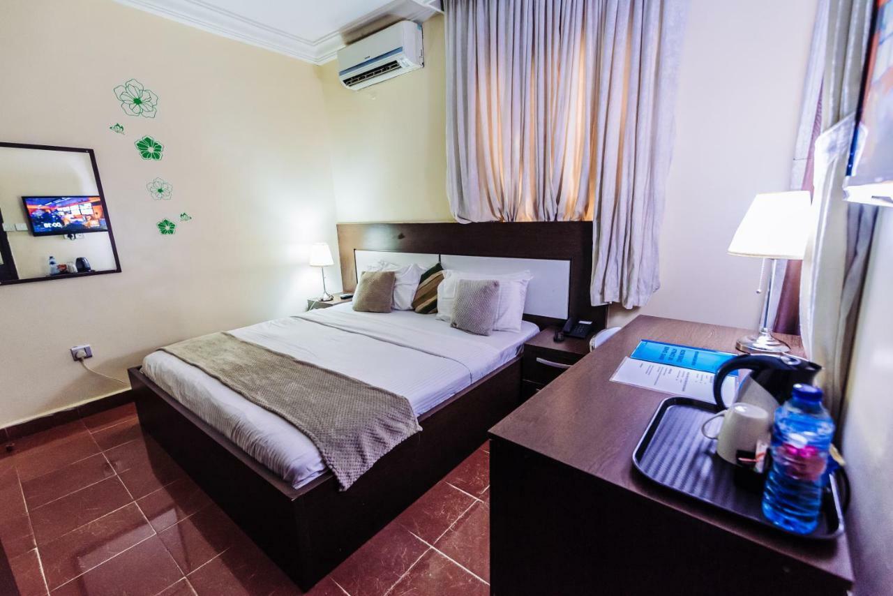Tranquil Mews Hotel Jabi Экстерьер фото
