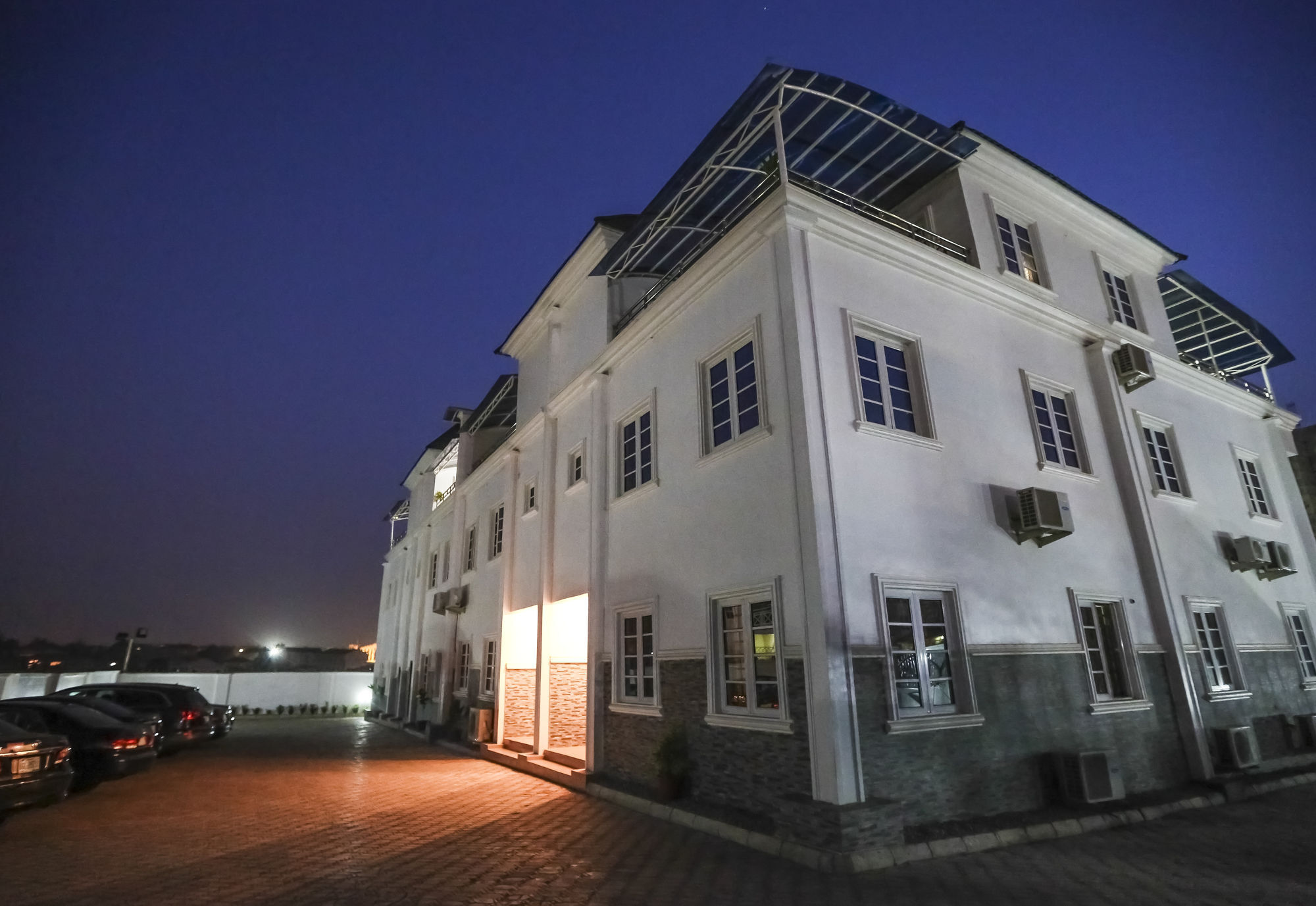 Tranquil Mews Hotel Jabi Экстерьер фото