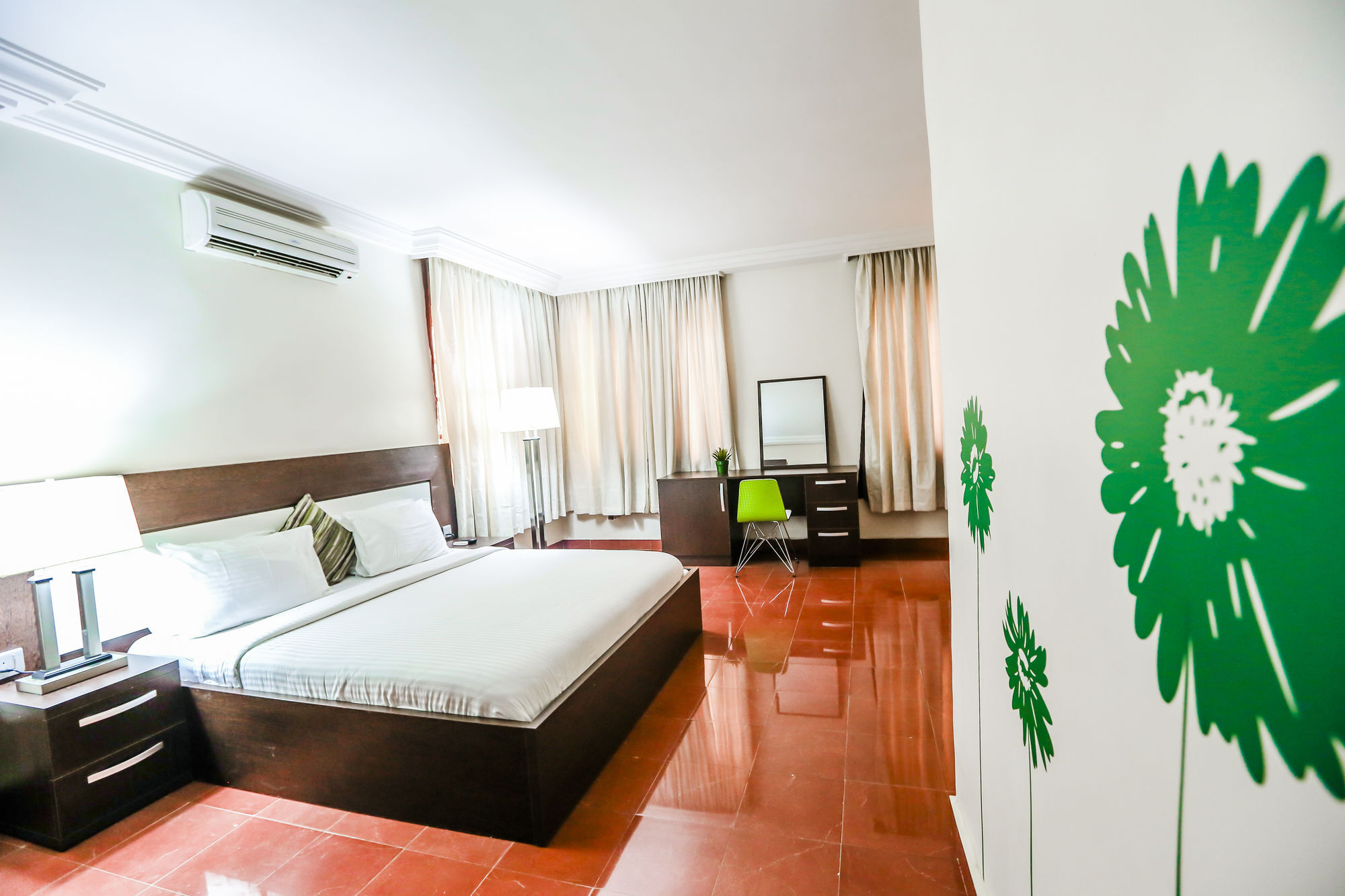 Tranquil Mews Hotel Jabi Экстерьер фото