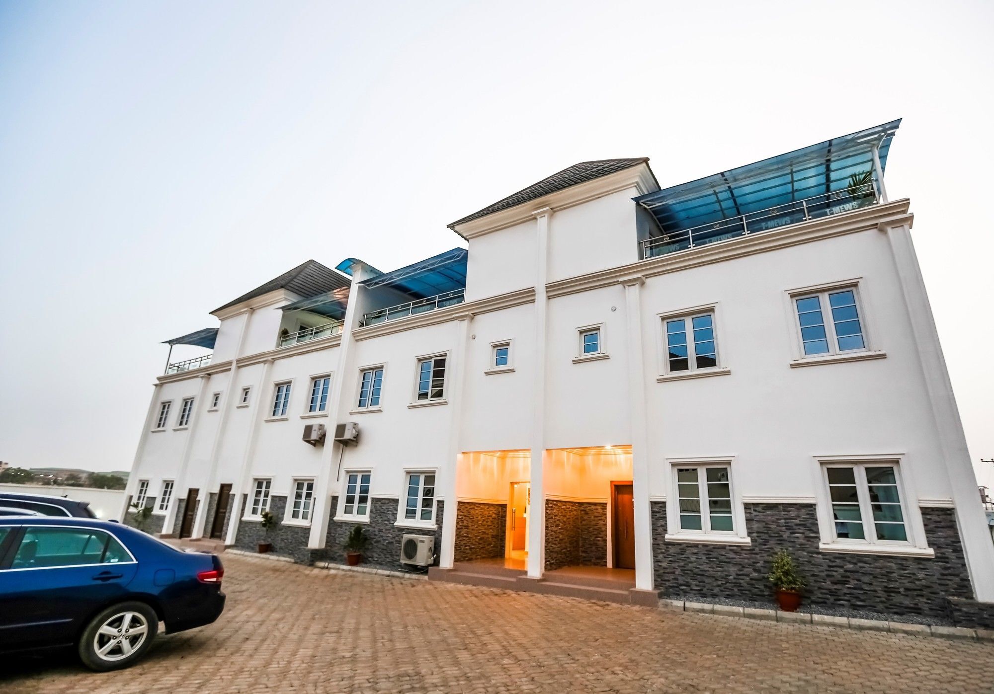 Tranquil Mews Hotel Jabi Экстерьер фото